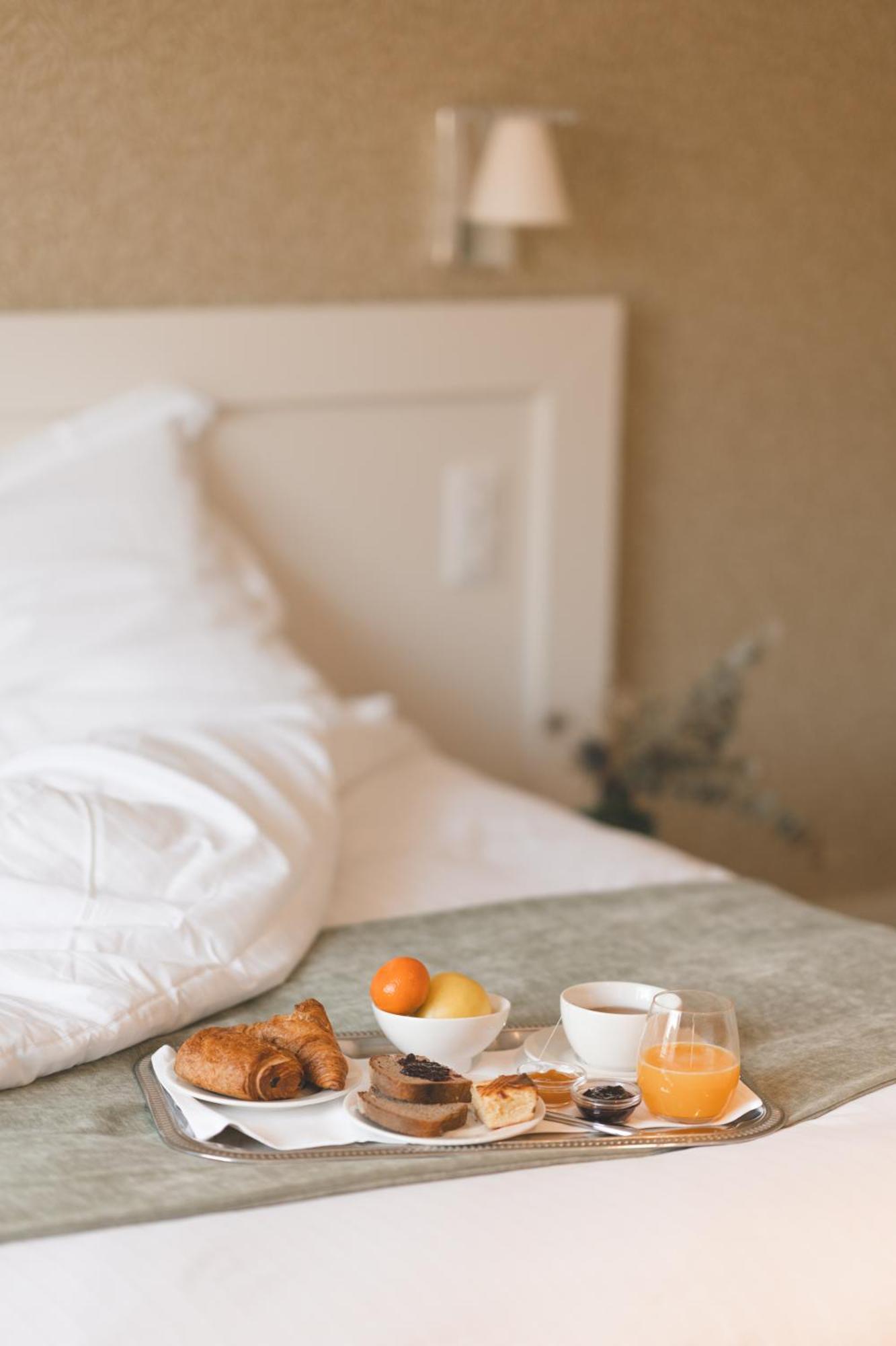 Logis Hotel Et Restaurant La Pension Du Moulin Пон-Авен Екстериор снимка
